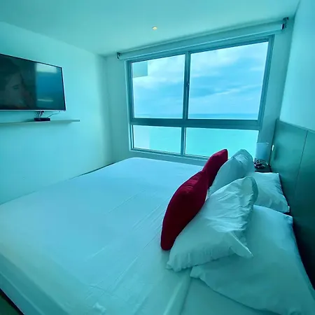 Apartamento 2p1-al De 2 Alcobas Frente Al Mar Con Aire Acondicionado Y Wifi *