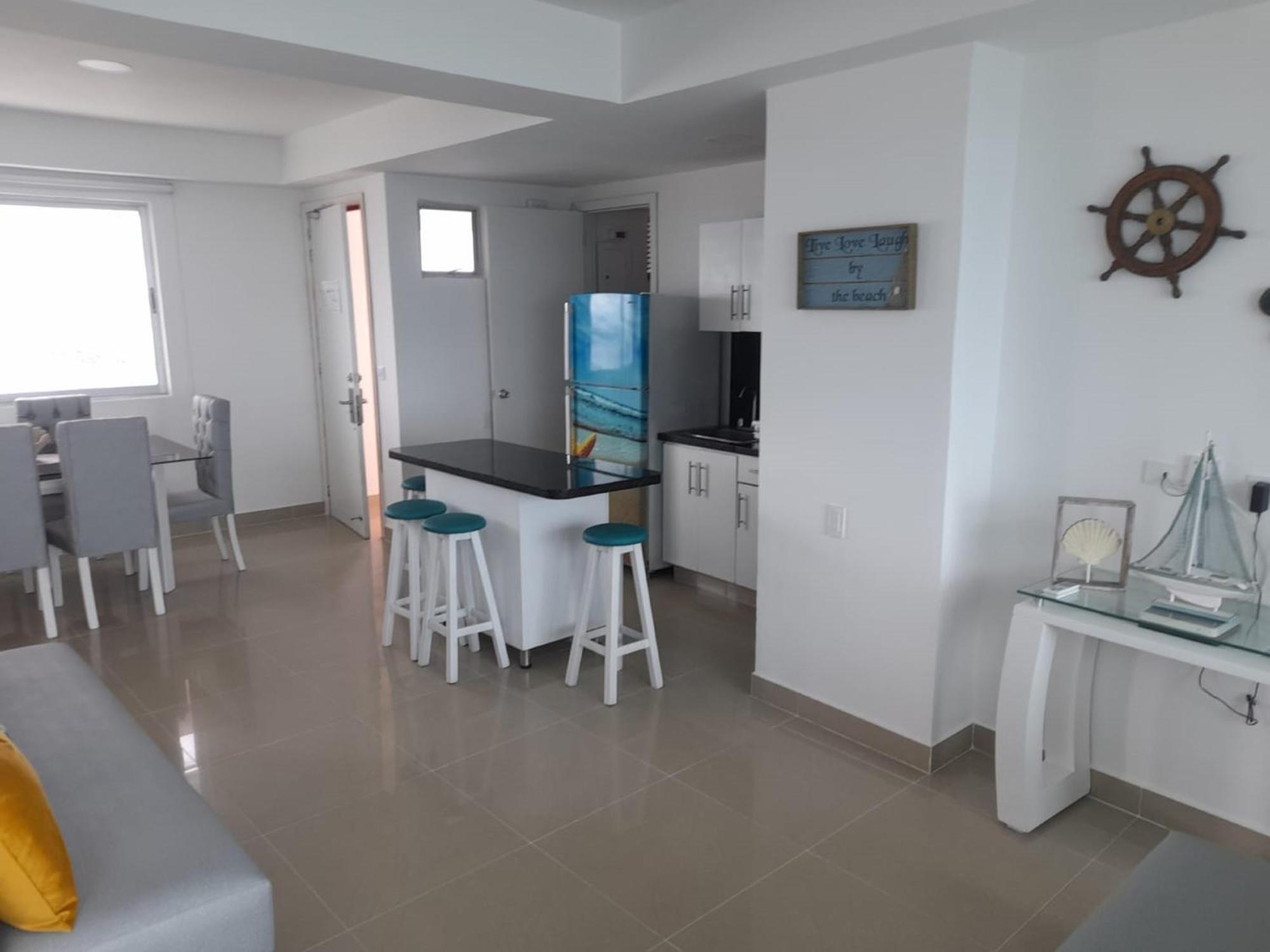 Apartamento 2p1-al De 2 Alcobas Frente Al Mar Con Aire Acondicionado Y Wifi