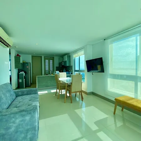 Apartamento 2p1-al De 2 Alcobas Frente Al Mar Con Aire Acondicionado Y Wifi