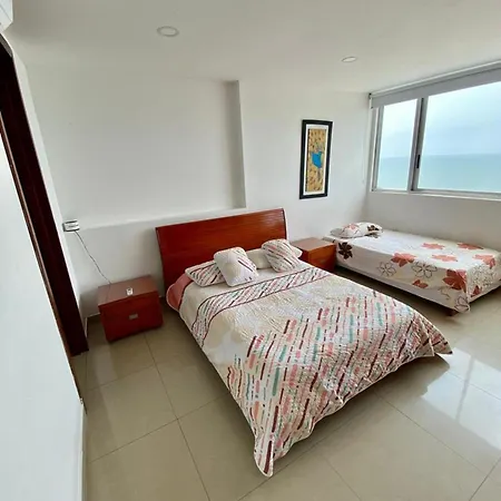 Apartamento 2p1-al De 2 Alcobas Frente Al Mar Con Aire Acondicionado Y Wifi *