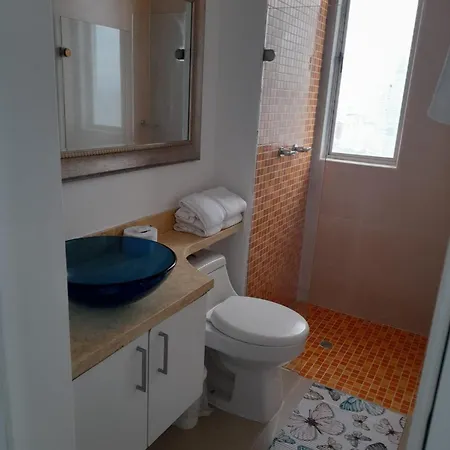 2p1-al De 2 Alcobas Frente Al Mar Con Aire Acondicionado Y Wifi